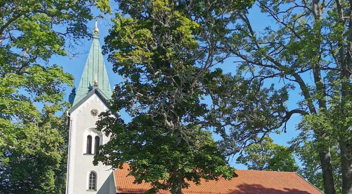 Tiveds kyrka Tiveds kyrka